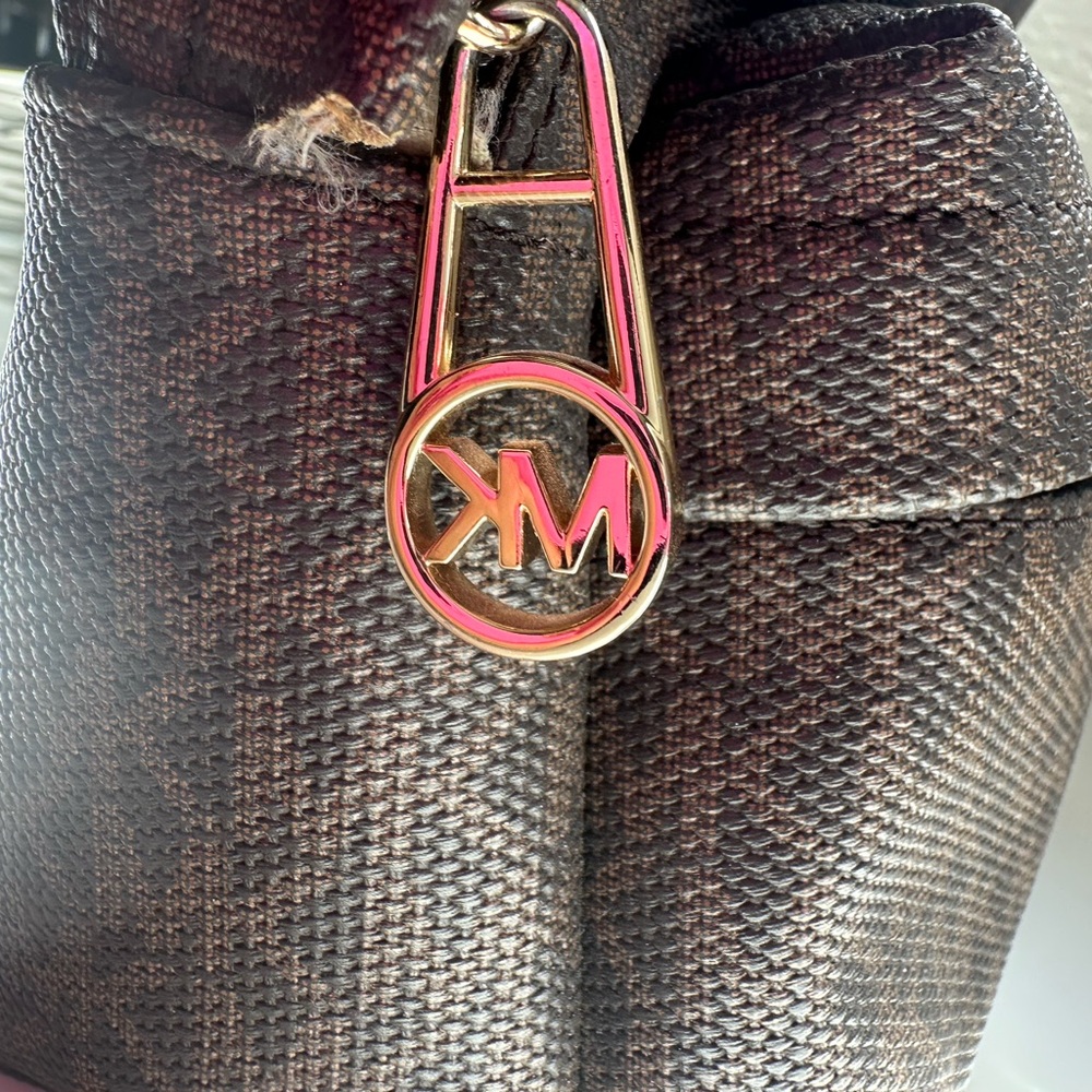 Mini back pack - Picture 2 of 4